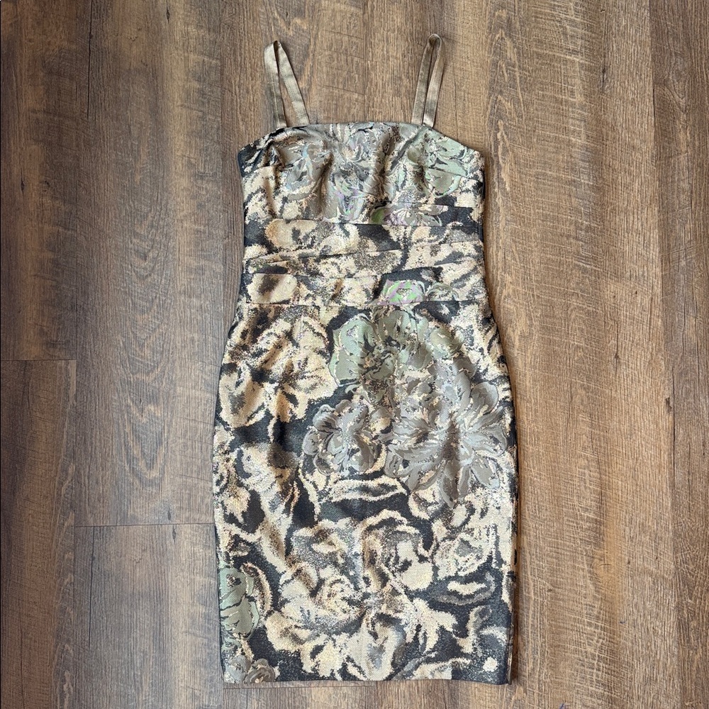 Kay Unger New York Floral Jacquard Sheath Dress in Metallic Olive Size 6